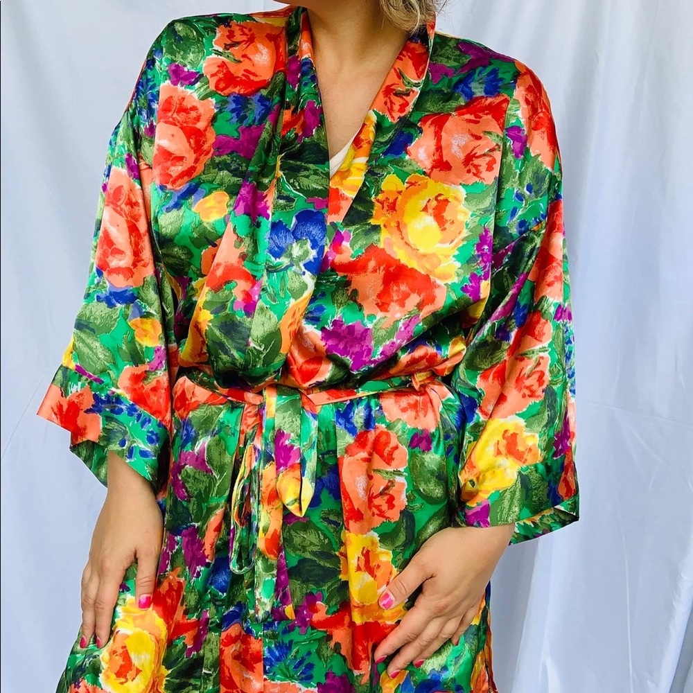 Vintage Victoria’s Secret Floral Robe